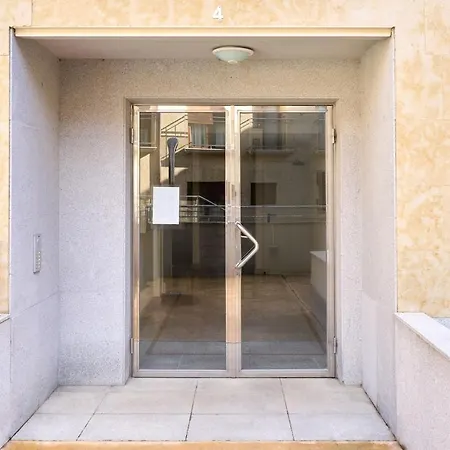 - Parking Gratis Apartman