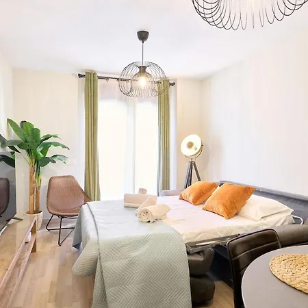 - Parking Gratis Lejlighed