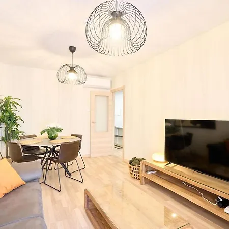 Lejlighed - Parking Gratis *