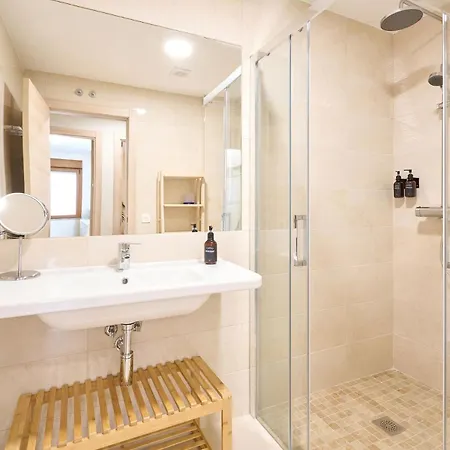 Lejlighed - Parking Gratis