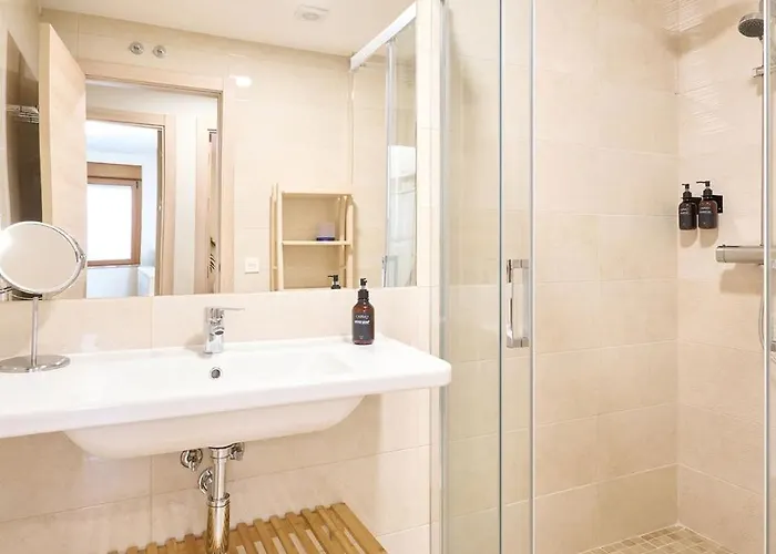 Apartment - Parking Gratis